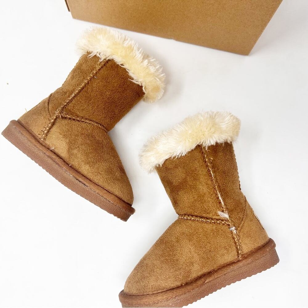 Apres by Lamo | Chestnut Toggle Boot - Kids 6c new in box - Picture 5 of 7